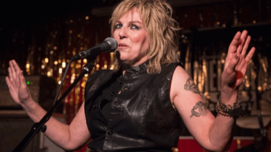 Lucinda Williams Net Worth